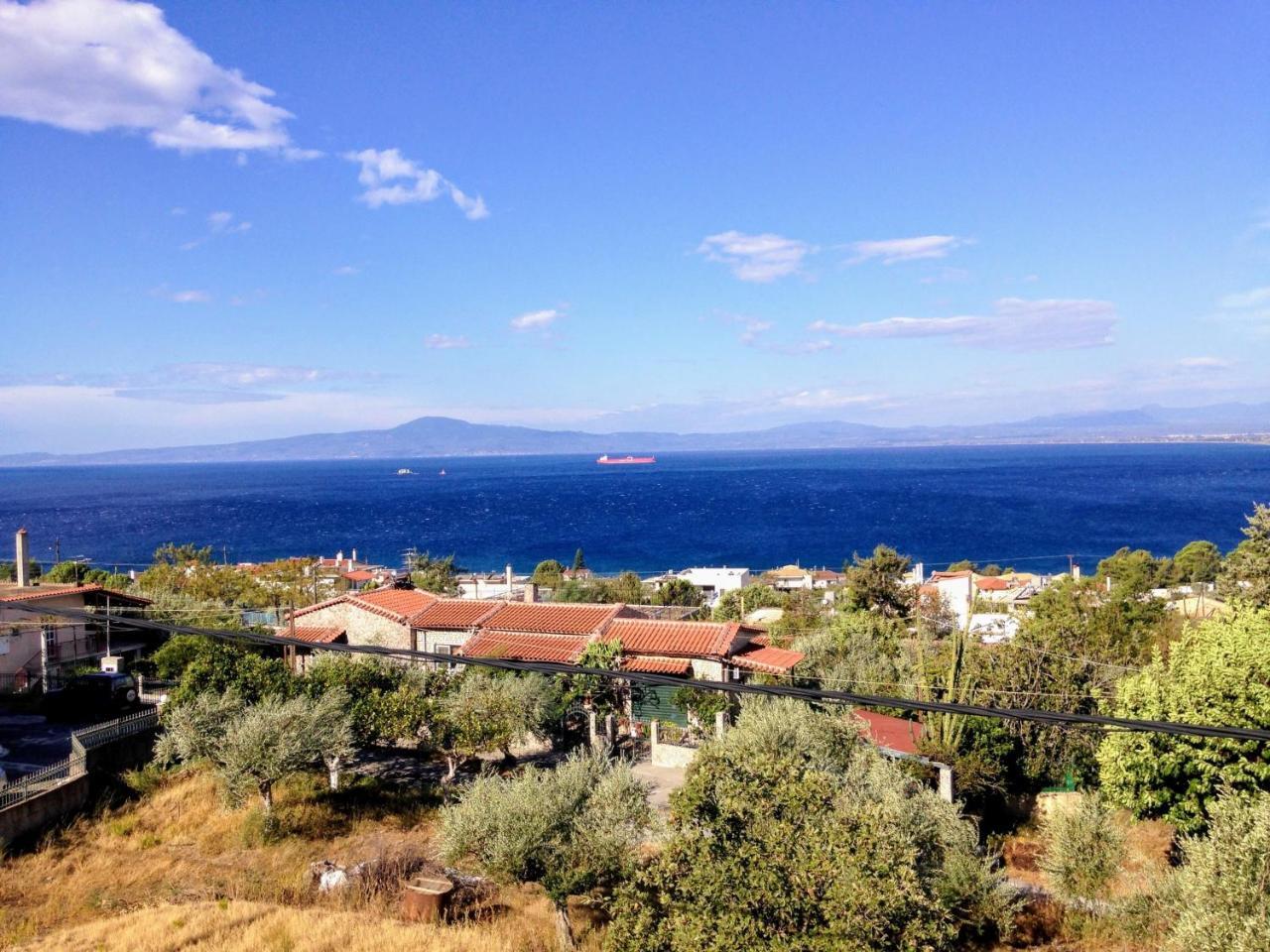 Semiramis Suites With Pool And Private Jacuzzi Kalamata Eksteriør billede